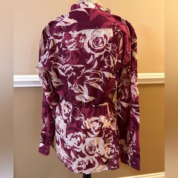 New York & Company floral blouse - Picture 3 of 4